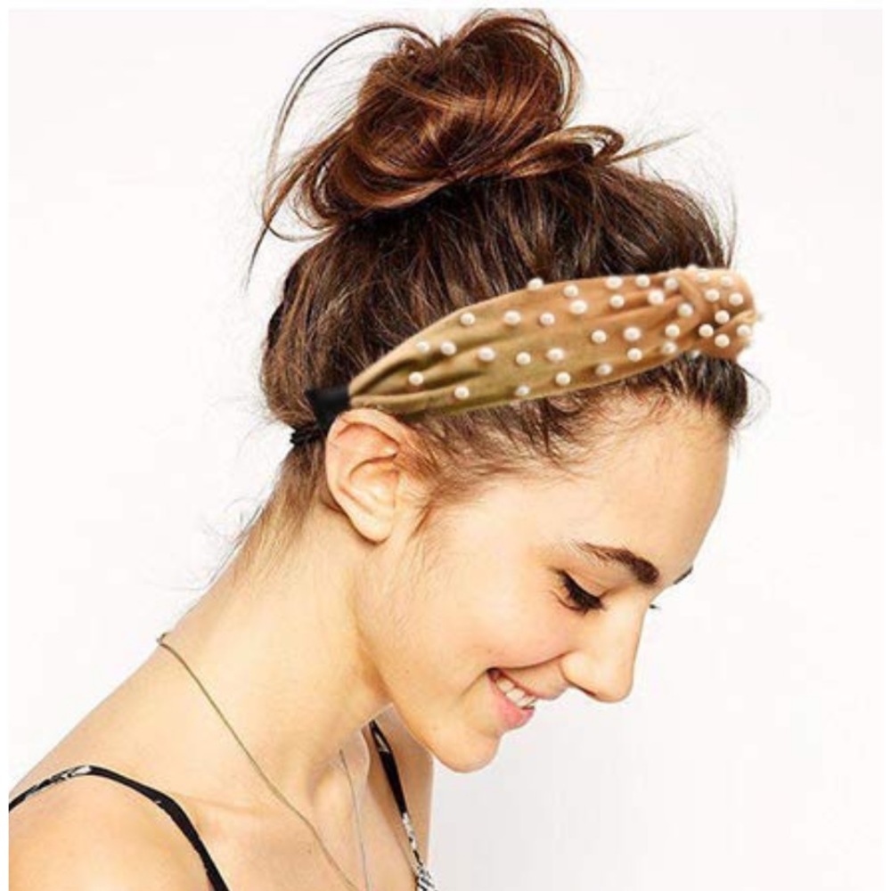 Turban headband with pearls - Picture 1 of 3